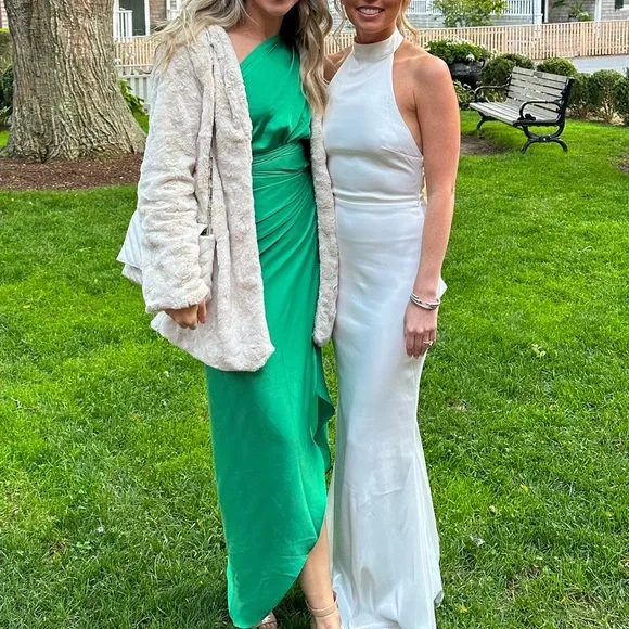 green emerald velvet dress Iara Maxi Dress in Green